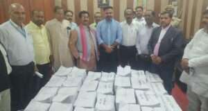 विशेष प्रगाढ़ पुनरीक्षण-2026 के तहत कुशीनगर में निर्वाचक नामावली का अंतिम प्रकाशन, 23.21 लाख मतदाता दर्ज