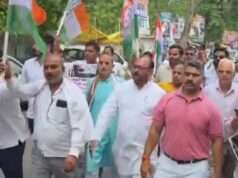 लालगंज में स्मार्ट प्रीपेड मीटर के खिलाफ कांग्रेस का जोरदार प्रदर्शन, सौंपा ज्ञापन
