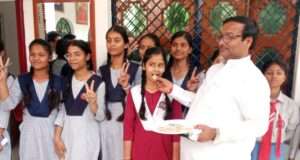 अंकों की बौछार से झूमा जय माँ सरस्वती ज्ञान मंदिर इंटर कॉलेज, छात्रों ने रचा सफलता का इतिहास