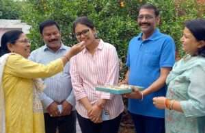 उच्च न्यायिक सेवा में जाने को दृढ़ प्रतिज्ञ है आईसीएसई हाईस्कूल मे मीरजापुर टापर श्रीया श्रीवास्तव