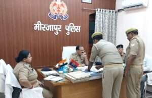 आईजी ने पुलिस लाइन का वार्षिक निरीक्षण कर सभागार कक्ष में की अपराध समीक्षा