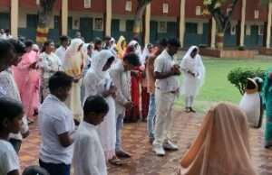 मानव जाति से परमेश्वर के अपार प्रेम को दर्शाता है गुड फ्राइडेःफादर आनंद