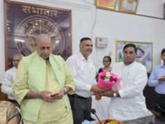 स्कूल चलो अभियान कार्यक्रम का जनप्रतिनिधियों एवं जिलाधिकारी ने किया शुभारंभ