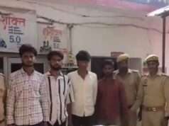 कोहंडौर पुलिस ने चार शातिर लुटेरों को किया गिरफ्तार, देशी बम और चोरी की बाइक बरामद