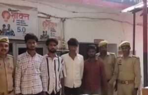 कोहंडौर पुलिस ने चार शातिर लुटेरों को किया गिरफ्तार, देशी बम और चोरी की बाइक बरामद