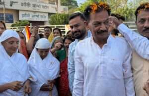 भारत गौरव श्रमणी आर्यिकारत्न विविक्तश्री माताजी का हुआ नगर आगमन