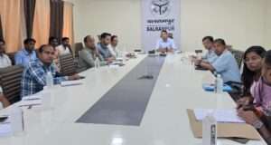 डीएम की अध्यक्षता में श्रम विभाग की योजनाओं की समीक्षा बैठक संपन्न