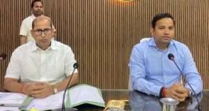 समयबद्ध एवं गुणवत्तापूर्ण कार्य न होने पर होगी कार्रवाईःडीएम