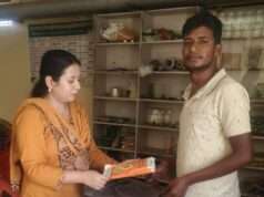 7 कीटनाशक विक्रेताओं की दुकानों पर छापेमारी