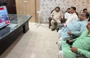 बिंदकी में भाजपा कार्यकर्ताओं ने सुना मन की बात का 133वां एपिसोड