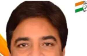 मिर्जापुर टोल प्लाजा हटाने की कांग्रेस पार्टी की मांग के समर्थन में आए फरेंदा से कांग्रेस विधायक
