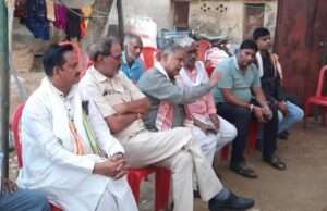 ड्रमंडगंज सड़क हादसा: पीड़ित परिवारों से मिलकर कांग्रेस नेताओं ने संवेदना व्यक्त की