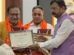 खाटू श्याम मंदिर के महामंत्री रमेश अग्रवाल को सम्मानित किया