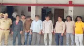 जुआ-सट्टा पर पुलिस का शिकंजा, दो स्थानों से 13 जुआरी गिरफ्तार