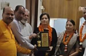 नेहा गुप्ता बनीं डिप्टी जेलर, यूपी पीसीएस में सफलता से बढ़ाया जिले का मान