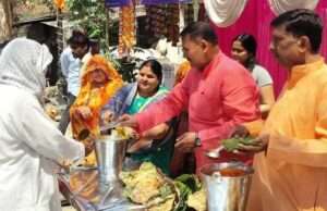 हनुमान जन्मोत्सव पर हुआ पूजन अर्चन, भण्डारे में भक्तों ने ग्रहण किया प्रसाद