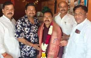 भाजपा दक्षिणी नगर कार्यालय में नवनियुक्त महामंत्री चन्दन सिंह चौहान का भव्य स्वागत