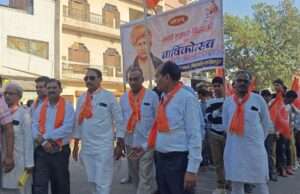 शोभायात्रा के साथ आर्य समाज के तीन दिवसीय वार्षिकोत्सव का शुभारंभ