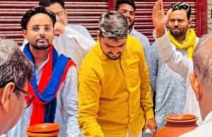 अपना दल (एस) कार्यकर्ताओं ने अनुप्रिया पटेल के जन्मदिन पर लगाया निःशुल्क प्याऊ, राहगीरों को पिलाया शीतल जल