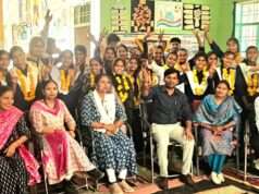 शीर्षक: मेधावी छात्रों का सम्मान, ढोल-नगाड़ों के साथ माल्यार्पण कर हुआ भव्य स्वागत