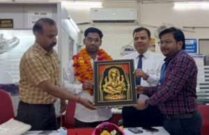 उत्तर प्रदेश ग्रामीण बैंक सैनी शाखा में कौशल विकास सम्मान समारोह, मेधावी सुनील कुमार मौर्य का हुआ सम्मान