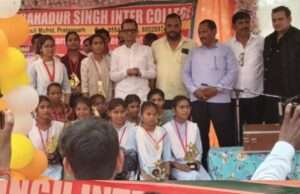 धरौली इंटर कॉलेज में प्रतिभाओं का सम्मान, डिजिटल लाइब्रेरी को बढ़ावा