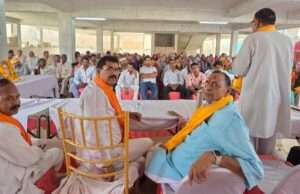 विधायक रत्नाकर मिश्र के आवास पर अंबेडकर सम्मान संगोष्ठी संपन्न