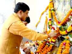 मुख्यमंत्री डॉ. यादव ने स्टेट हैंगर परिसर स्थित हनुमान मंदिर में किया नमन