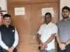 डीएम का वीवीपैट वेयरहाउस पर औचक छापा: सुरक्षा इंतजाम खंगाले, अधिकारियों को दी कड़ी हिदायत