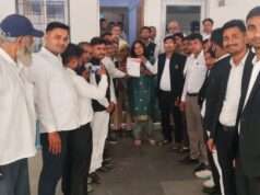 पूर्व सांसद प्रत्याशी युगल किशोर शुक्ल एडवोकेट ने अपर जिला अधिकारी को डीजल पेट्रोल गैस की पर्याप्त उपलब्धता कराने हेतु सौंपा ज्ञापन