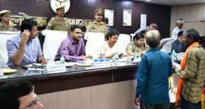 डीएम की अध्यक्षता में हुआ सम्पूर्ण समाधान दिवस का आयोजन