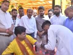 निःशुल्क चिकित्सा शिविर में 300 से अधिक मरीजों का इलाज, शुगर के मरीजों की संख्या सबसे अधिक