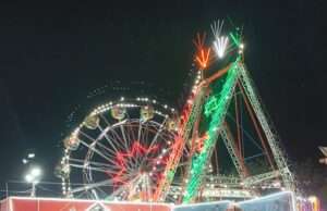 फतेहपुर में सजा ‘लंदन सिटी’ थीम पर भव्य मेला, जलपरी शो बना मुख्य आकर्षण