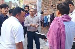 सभासदों से अभद्रता पड़ी भारी, नगर पंचायत शंकरगढ़ में कार्यालय सहायक बर्खास्त, कर्मचारियों में हड़कंप