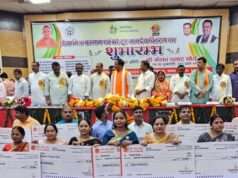 शिक्षामित्रों को बड़ी सौगातरू अब मिलेगा ₹18 हजार मानदेय