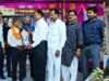 हथगाम गौरव सम्मान से सम्मानित हुए शायर शिव शरण बंधु