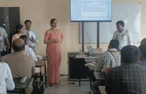 जनगणना प्रशिक्षण का डीएम ने किया औचक निरीक्षण