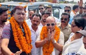 कुशीनगर विधायक पी.एन पाठक का हजारों लोगों ने किया भव्य स्वागत