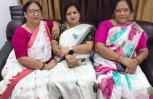 राज्य महिला आयोग सदस्य अंजू प्रजापति ने किया जनपद भ्रमण