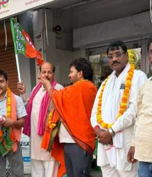 प्रचंड बहुमत के साथ बंगाल में खिला कमल