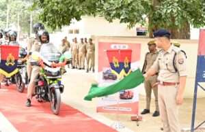 फतेहपुर पुलिस को मिले यूपी-112 के 05 नए दोपहिया वाहन