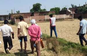 उप जिलाधिकारी ने ग्राम पेरई में भूमि विवाद की 03 शिकायतों का मौके पर ही कराया निस्तारण