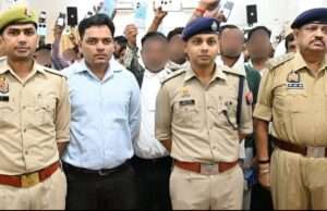 फतेहपुर पुलिस ने 20 लाख कीमत के 132 मोबाइल किए बरामद