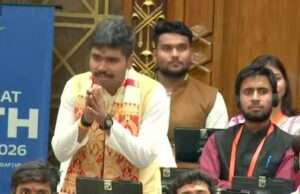 मिर्जापुर के होनहार छात्र आदित्य तिवारी ने विधानसभा में दिया दमदार भाषण