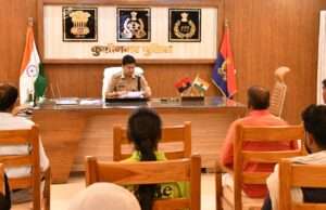 शिकायतों की निष्पक्ष जांच कर त्वरित कार्रवाई करें थानेदार:एसपी