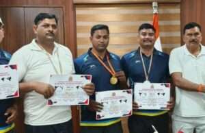 एसपी ने पुलिस के जांबाज खिलाड़ियों को किया सम्मानित