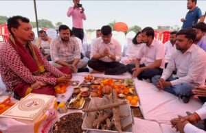 मंझनपुर को मिली बड़ी सौगात, अध्यक्ष वीरेंद्र सरोज ‘फौजी’ ने किया पाइप पेयजल योजना का भूमि पूजन