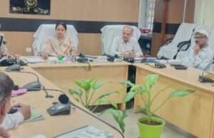 अभियोजन कार्यों की समीक्षा बैठक में डीएम-एसपी ने दिए सख्त निर्देश