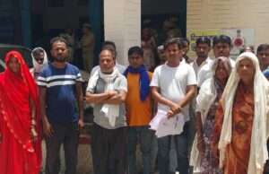 खाद गड्ढे की जमीन पर अवैध निर्माण का आरोप, ग्रामीणों ने डीएम से लगाई कार्रवाई की गुहार