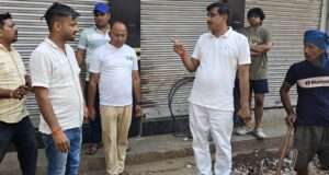 जलनिगम के लापरवाही पर बिफरे नपाध्यक्ष,ठेकेदार और अधिकारियों को लगाई जमकर फटकार